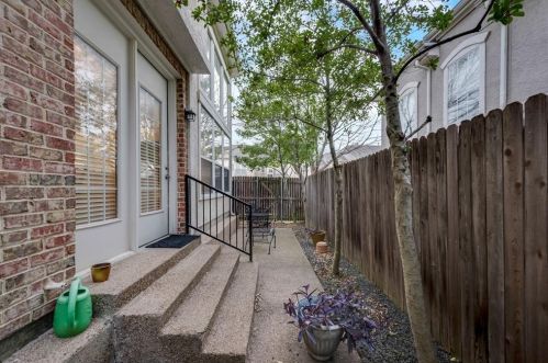 2508 Corbeau Dr, Irving TX  75038-5671 exterior