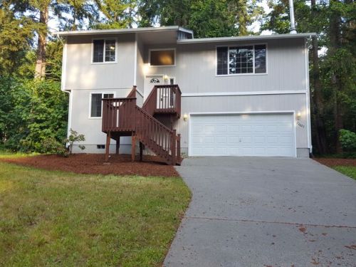 22623 Echowood Ln, Yelm, WA 98597-8973