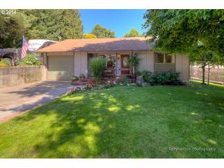 2020 Miller Ave, Damascus, OR 97030