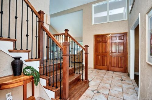 8548 Kettle Pl, Englewood CO 80112-4748 exterior