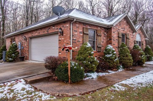 490 Lauren Ave, Lebanon, MO 65536-9701