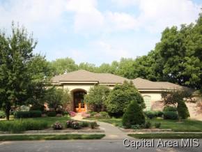 37 Woodland Trl, Buckhart, IL 62563-9553