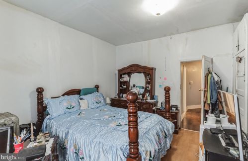 310 51st St, Philadelphia, PA 19139-0015