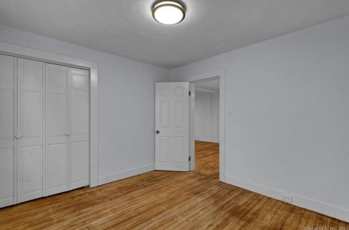 11 Frederick St, Killingly CT  06239-2709 exterior