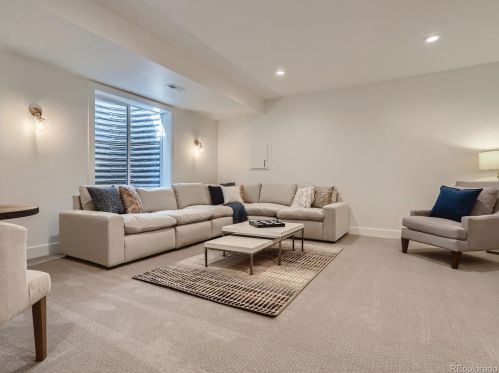 2880 Acoma St, Englewood CO 80110-2413 exterior