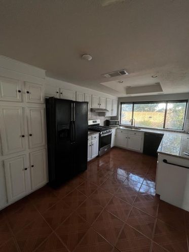 3724 Millswood Dr, Irving TX  75062-7537 exterior