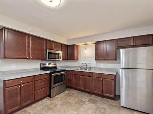 778 Jenks Ave, Saint Paul MN  55106-3115 exterior