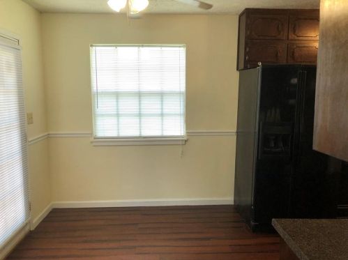 6 Harriette Dr, Stockbridge GA  30281-3867 exterior