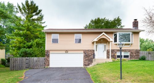 632 Vista Dr, Barrington Hills, IL 60102
