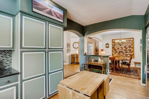 13857 Chenango Dr, Aurora CO 80015-3904 exterior