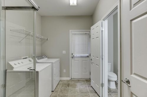 4961 Colchester Ct, Atlanta GA  30339-9002 exterior