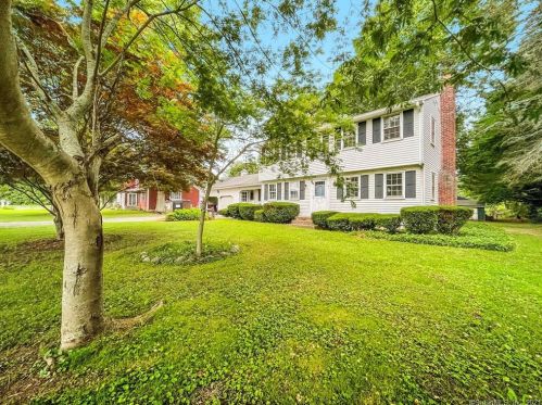 112 Chapel Rd, Wapping, CT 06074-4003