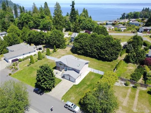 24897 Kimre Pl, Eglon, WA 98346-9235