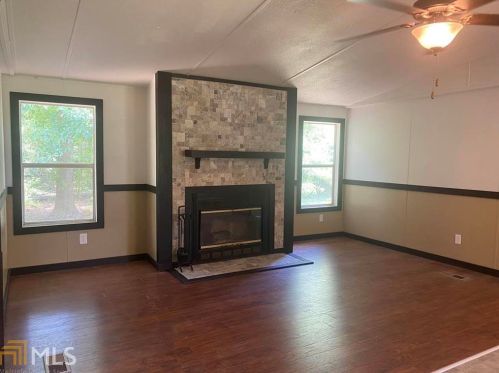 105 Charlene Ct, Jeffersonville, GA 31044-5803
