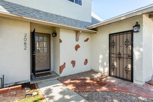 2082 Elizondo Ave, Simi Valley, CA 93065-4614