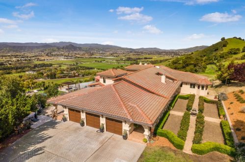 3055 Paseo Vista Ave, San Martin, CA 95046-9707