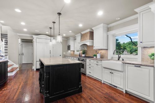12055 Gantry Ct, Saint Paul MN  55124-6200 exterior