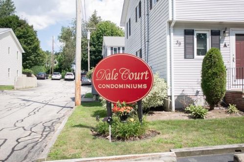 39 Dale Ave, Providence, RI 02919-4846