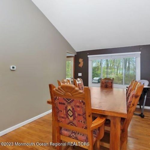 62 Annapolis Dr, Hazlet NJ  07730-2354 exterior