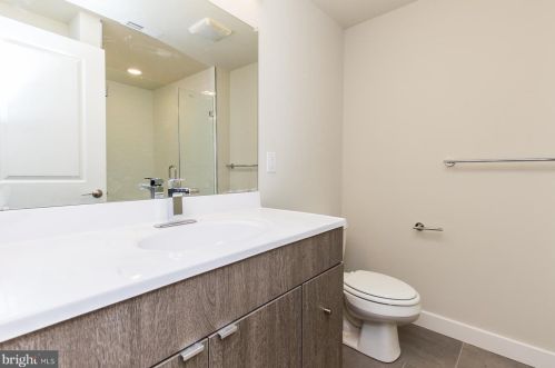 1647 Germantown Ave, Philadelphia PA 19140-4224 exterior