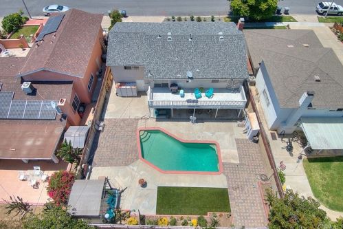 24322 Twig St, El Toro, CA 92630-5263