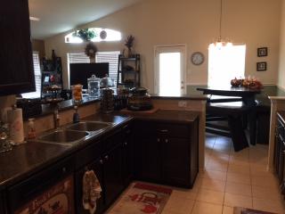 6529 Cold Water Dr, Waco TX  76712-6670 exterior
