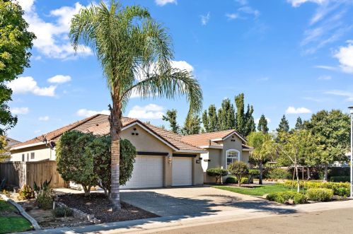 9700 Blansfield Way, Elk Grove, CA 95757-4021