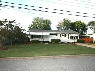 202 Tudor Rd, Portsmouth, VA 23701-1721
