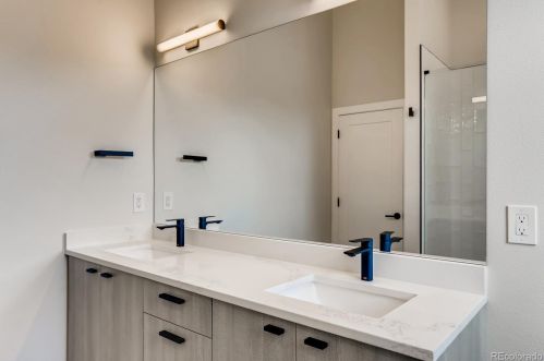 4509 Acoma St, Englewood CO 80110-2413 exterior