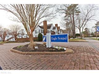 213 Persimmon Dr, Yorktown, VA 23693-5573