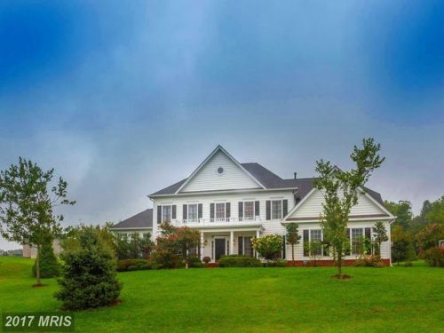 17208 Westfield Pl, Hamilton, VA 20158-9460