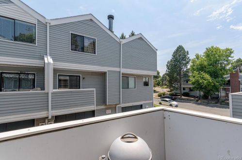 28 Nome St, Denver CO  80012-6441 exterior
