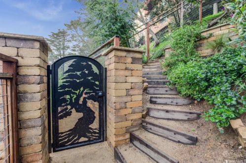 328 Gold Mine Dr, San Francisco CA  94131-2157 exterior