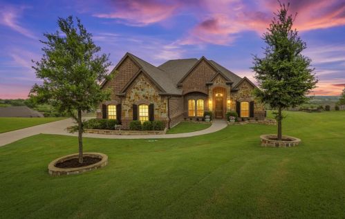 4201 San Pedro Ct, Fort Worth TX  76179-6802 exterior