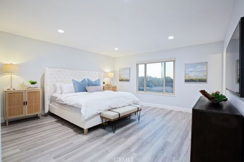 16530 Mount Cook Cir, Santa Ana CA  92708-2433 exterior