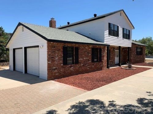 627 Sandy Ln, San Marcos, CA 92078-5041