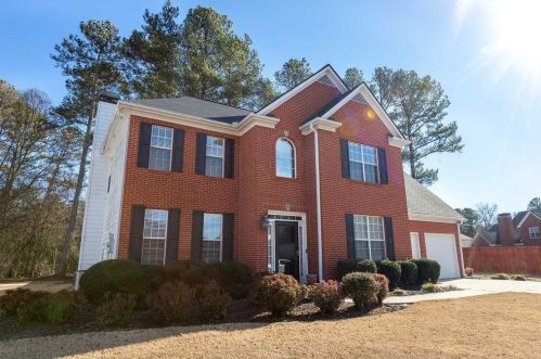 415 Caxton Ct, Atlanta, GA 30331-7660