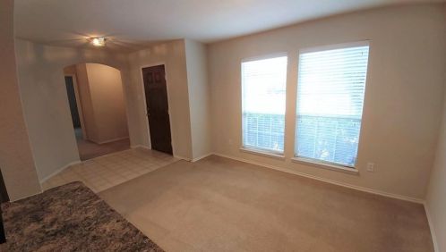 10500 Turning Leaf Trl, Fort Worth TX  76131-3982 exterior