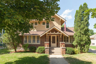 130 Moreland Ave, Mankato, MN 56001-2207
