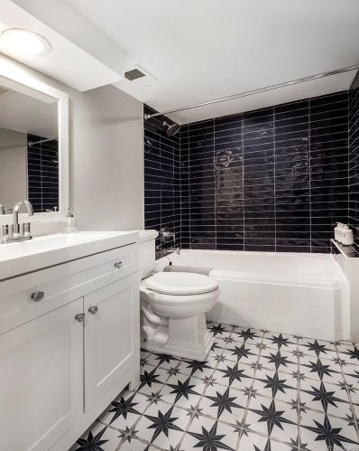 2079 Krameria St, Denver CO  80207-3928 exterior