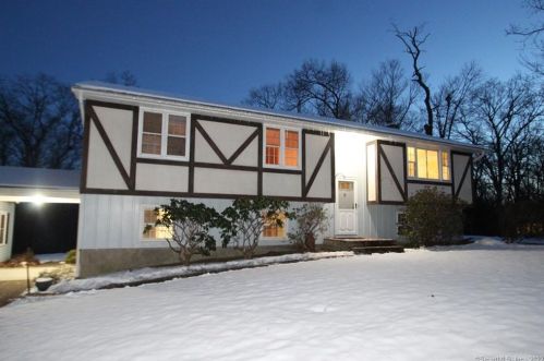 44 Cynthia Ln, Coventry, CT 06238-1642
