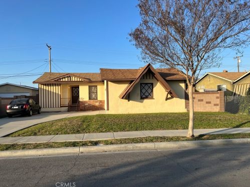 5901 Lemon Ave, Cypress CA 90630-3240 exterior