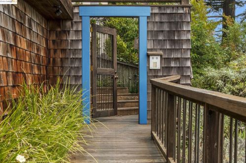 1139 Keith Ave, Berkeley, CA 94708-1606