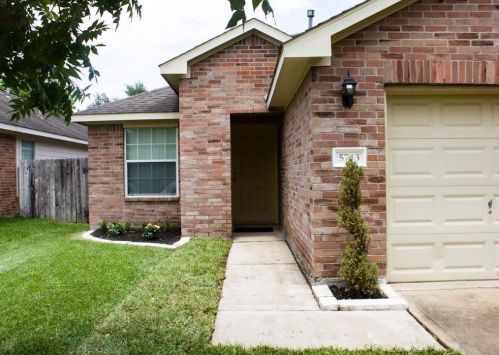 5743 Rose Rock Canyon Dr, Richmond TX  77469-6195 exterior