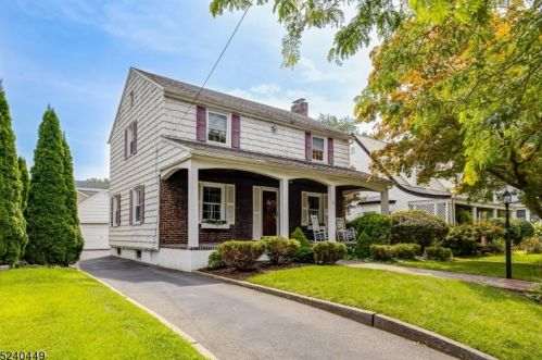 32 Hamilton Ave, Cranford, NJ 07016-2450