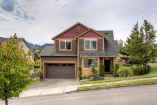 7427 Pinnacle Pl, Snoqualmie, WA 98065-8980