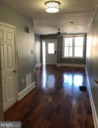 3236 Berks St, Philadelphia, PA 19121-1733