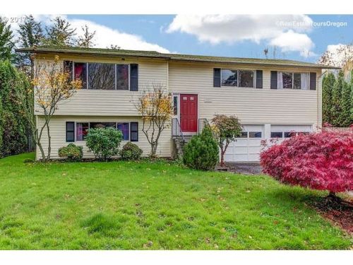 131 14th Ave, Barlow, OR 97013-2833