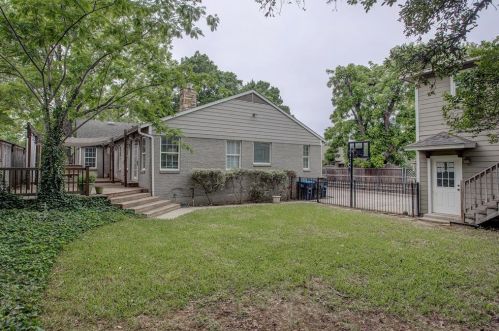 2621 Boyd Ave, Fort Worth TX  76109-1024 exterior
