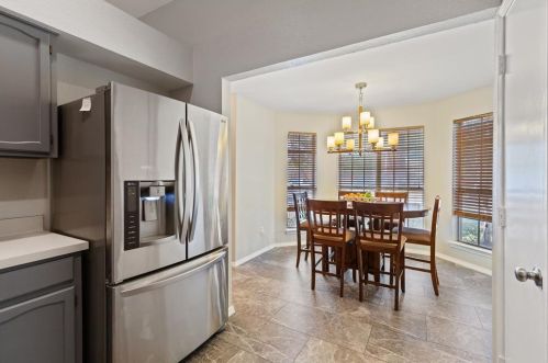 1108 Sea Ter, Irving TX 75060-7716 exterior